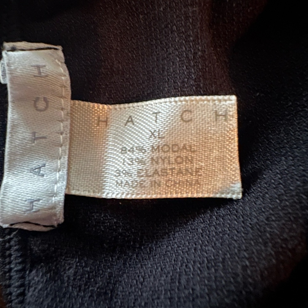 Hatch Black Bras Set - Picture 2 of 2